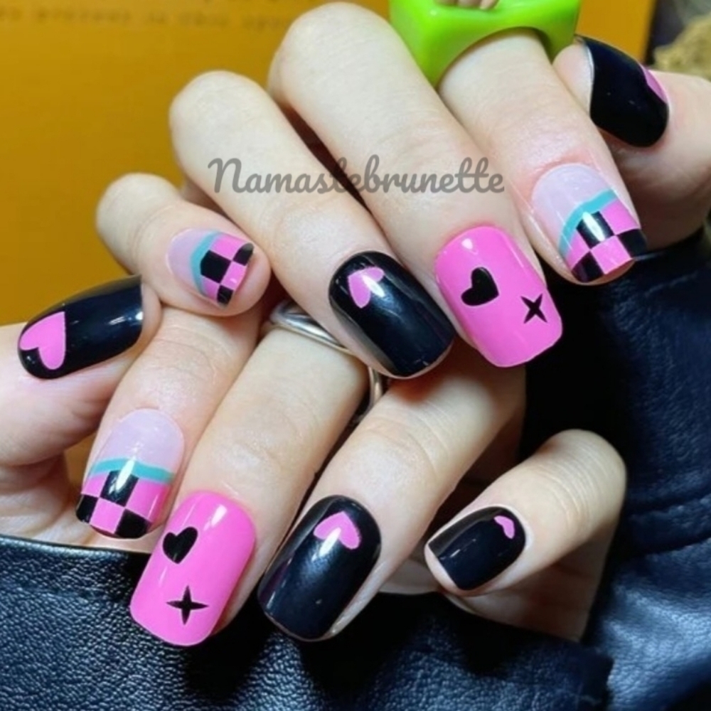 2/$16 Black Pink Hearts Press On Nails